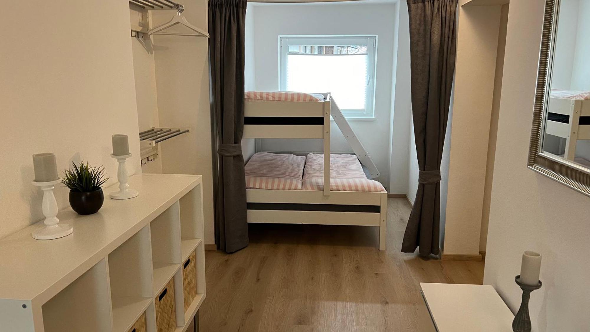 Karwendel Apartments Шарниц Стая снимка