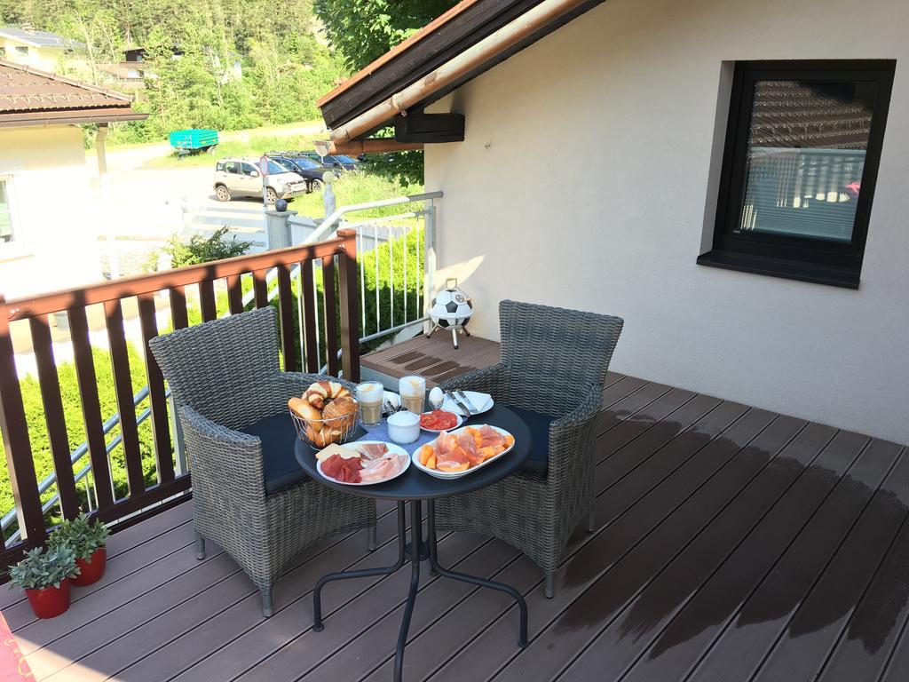 Karwendel Apartments Шарниц Екстериор снимка